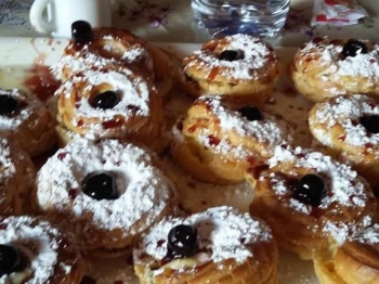 profitterol per la menda dei poveri di san giuseppe chiesa di taranto