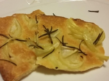 PIZZA CIPOLLA