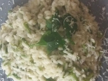 Risotto asparagi erba cipollina e taleggio