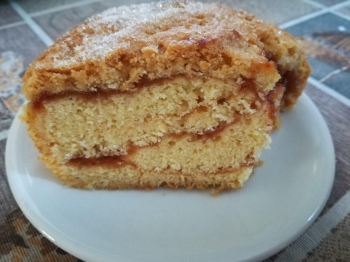 Torta con marmellata
