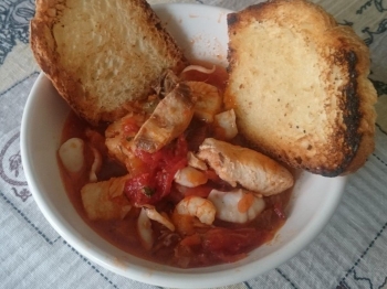 Zuppa di pesce velocissima