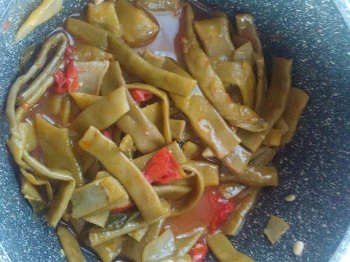 fagiolini piatti  con pomodoro