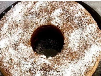ciambellone ciobar e gocce di cioccolato