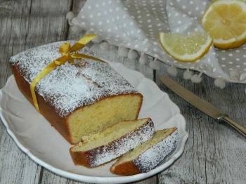 Plumcake allo yogurt