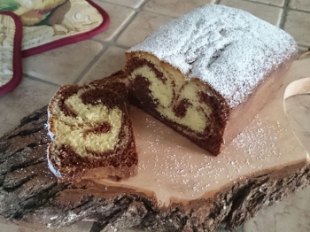 Plumcake variegato alla panna