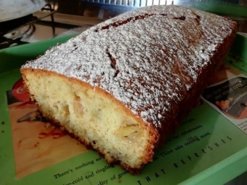 Plumcake con uva bianca