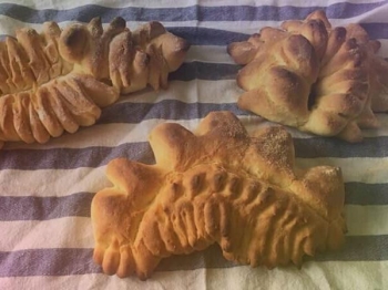 Pane coccoi sardo