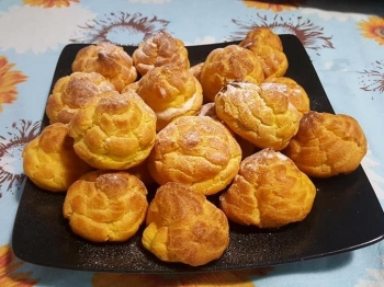 Bignè alla crema