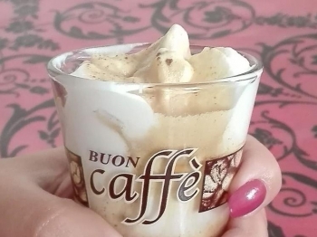 Crema al caffè