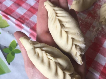 Cullurgiones (ravioli chiusi a spiga)