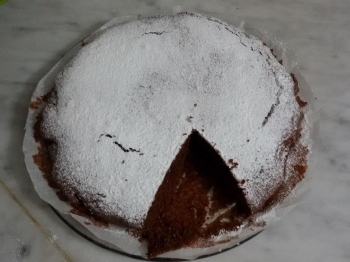 Torta al cioccolato fondente (senza burro).