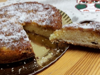 Torta rovesciata banane e cocco