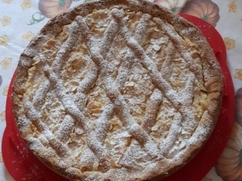 crostata con crema di ricotta all'arancia