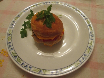 panini al latte con hamburger di maiale