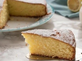 Torta soffice alla panna montata