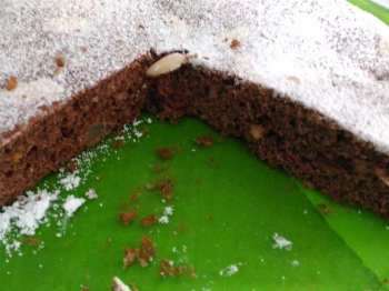 Torta di pere integrale al cioccolato e mandorle