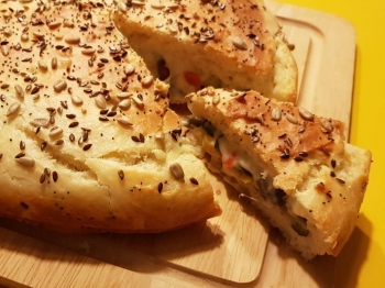 Focaccia di verdure morbidissima e veloce