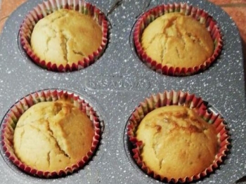 Muffin miele e mandorle