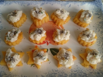 Tartine di polenta con crema di merluzzo