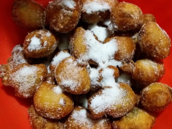Sfinci con l'uvetta