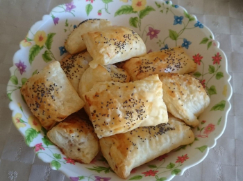 Fagottini veloci con provola e prosciutto