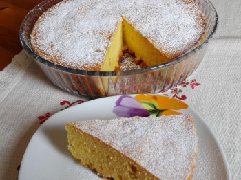 Torta con farina di riso