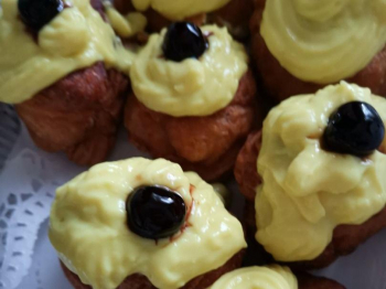 Zeppole