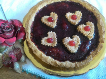 crostata con marmellata di fragole