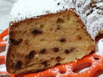Ciambella di ricotta con gocce di cioccolato