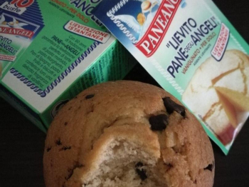 Muffin con codette di cioccolato fondente
