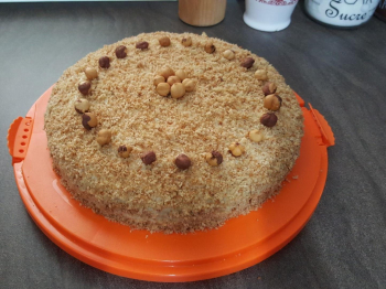 Torta alle nocciole