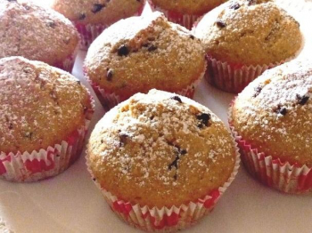 Muffin soffici con gocce di cioccolato