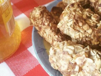 Biscotti light di avena e banana