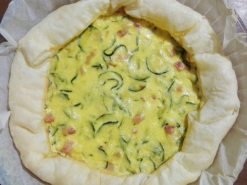 Torta rustica con zucchine e pancetta