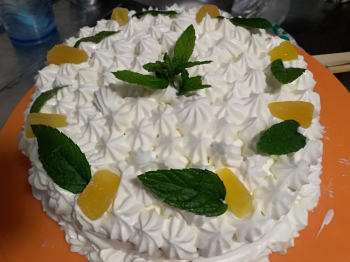 Torta con crema soffice al limone