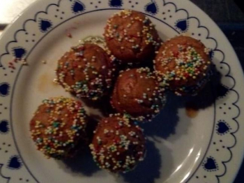 biscotti amaretti colorati
