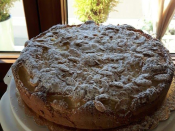 Torta di mele e mandorle