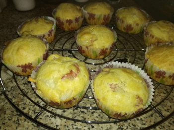 Muffin salati provola e pancetta
