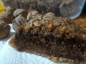 Torta alle noci senza glutine, uova e lattosio