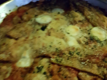 Pizza parmigiana di melanzane