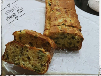 Plumcake gamberetti, piselli e zucchine