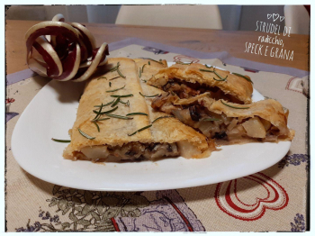 Strudel di radicchio, speck e grana