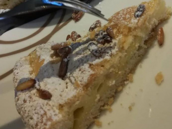 Torta della nonna