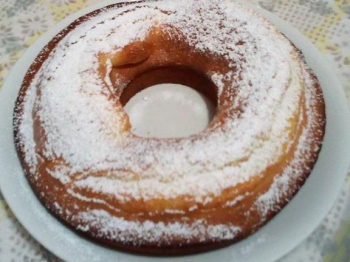 Ciambella al latte caldo