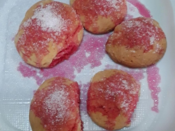 Castagnole con l'Alkermes