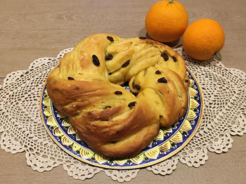 Pan Brioche intrecciato all'Arancia con Uvetta