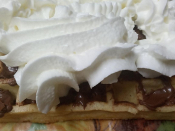 Waffel nutella e panna