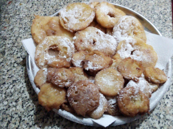 Frittelle di mele e banane della DOLCINA MONIQUEFELI