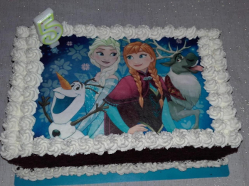 Torta Frozen ☺️