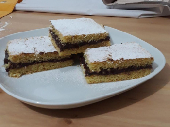 Trancetti con crema al cioccolato Paneangeli